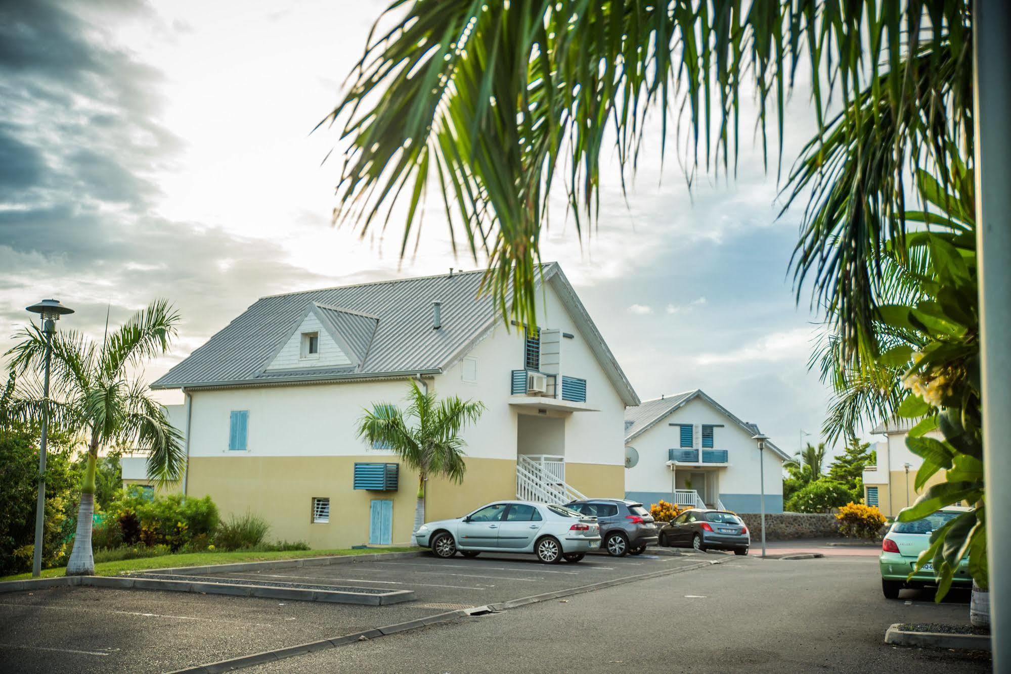 L'Oasis Du Lagon Saint-Paul Exterior photo